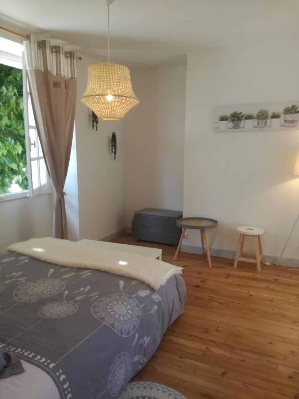 Apartamento Briseteia Saint-Just-Ibarre Exterior foto